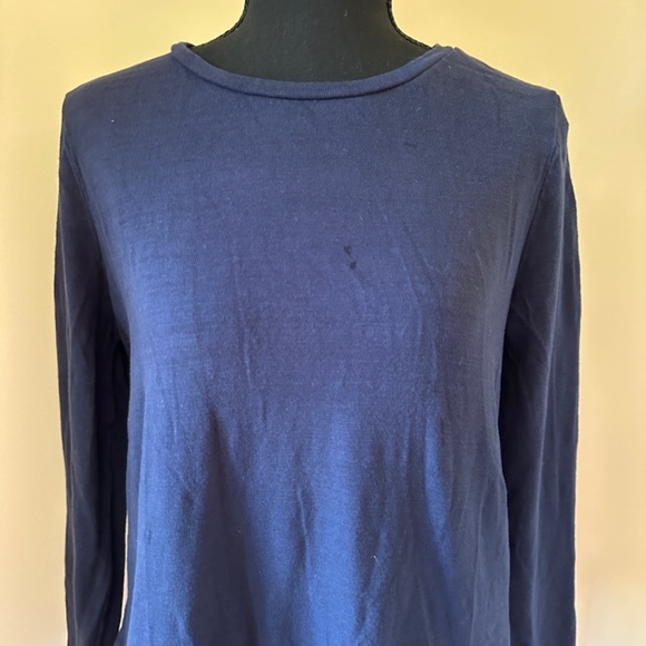 *CHARTER CLUB* Petite Navy Long Sleeve Floral Lined Top Size PM - Picture 2 of 7